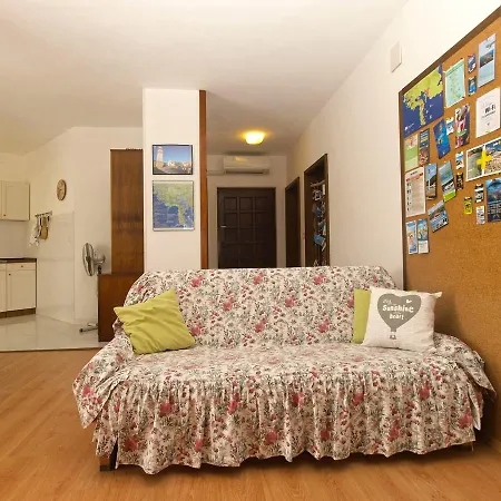 Liljana 1693 Apartment *
